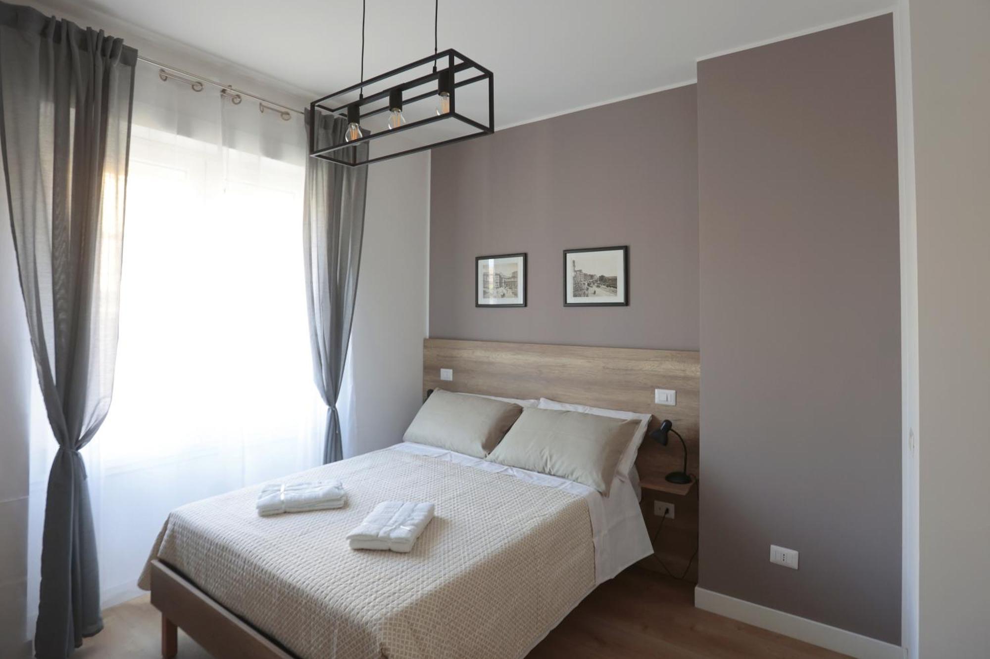 Angio Holiday Rooms نابولي المظهر الخارجي الصورة